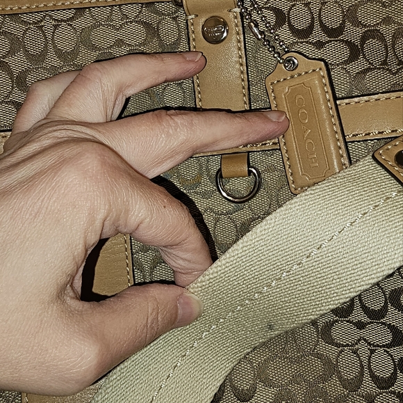 Coach EUC Signature Print Diaper Bag Work Tote 2 Way - Picture 13 of 14